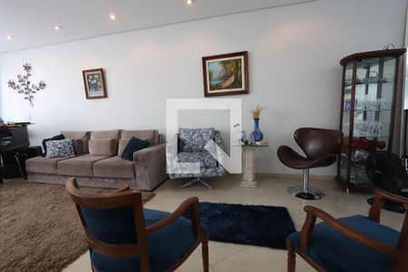 Sala de casa à venda com 3 quartos, 260m² em Vila Prudente, São Paulo