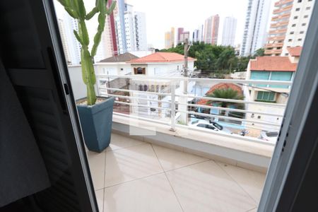 Casa à venda com 260m², 3 quartos e 6 vagasVaranda da Suíte Master