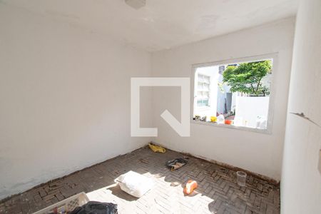 Casa para alugar com 360m², 1 quarto e 10 vagasEdícula-quarto