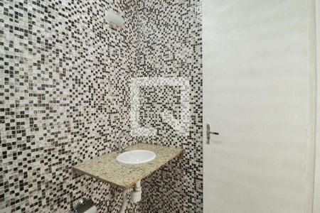 Casa à venda com 116m², 3 quartos e 3 vagasBanheiro Social