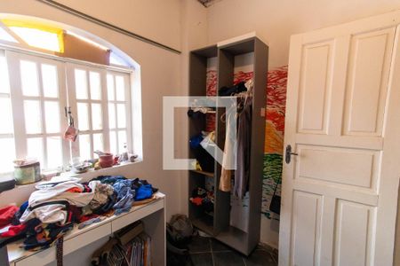 Casa à venda com 590m², 6 quartos e 5 vagasQuarto 1