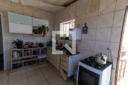 Casa à venda com 590m², 6 quartos e 5 vagasCozinha 1