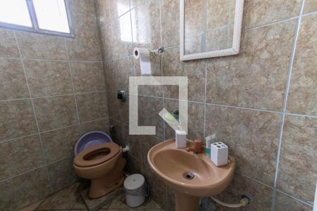 Casa à venda com 590m², 6 quartos e 5 vagasBanheiro Social 2