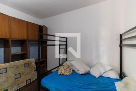 Casa à venda com 590m², 6 quartos e 5 vagasQuarto 2