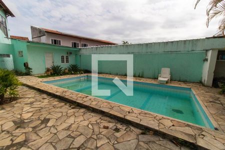 Casa à venda com 590m², 6 quartos e 5 vagasPiscina