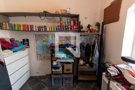 Casa à venda com 590m², 6 quartos e 5 vagasQuarto 1