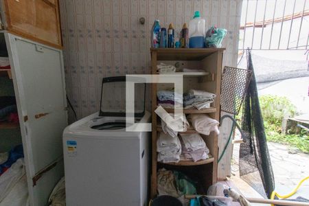 Casa à venda com 590m², 6 quartos e 5 vagasÁrea de Serviço