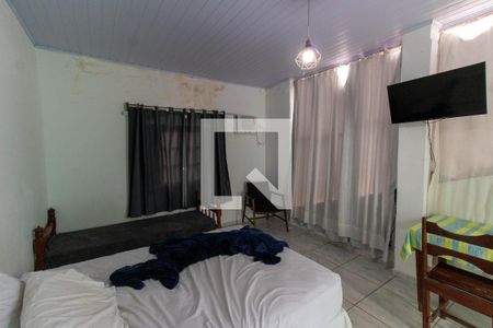 Casa à venda com 590m², 6 quartos e 5 vagasSuíte 2