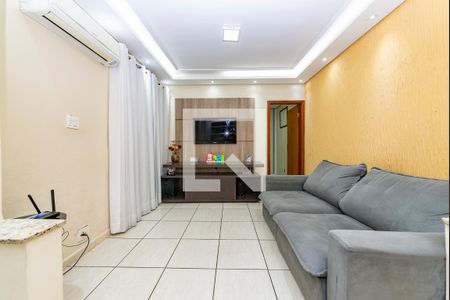 Sala de casa à venda com 3 quartos, 180m² em Jardinópolis, Belo Horizonte