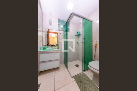 Casa à venda com 180m², 3 quartos e 4 vagas Casa à venda com 180m², 3 quartos e 4 vagasBanheiro Social 1