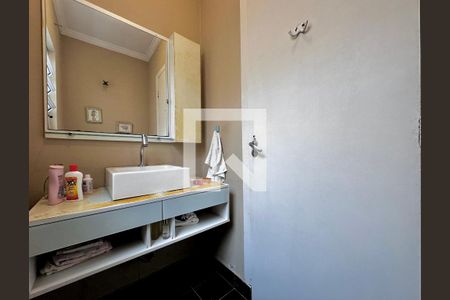 Lavabo  de casa para alugar com 3 quartos, 240m² em Brooklin, São Paulo
