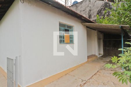 Casa à venda com 400m², 4 quartos e 4 vagasEdícula - área de serviço