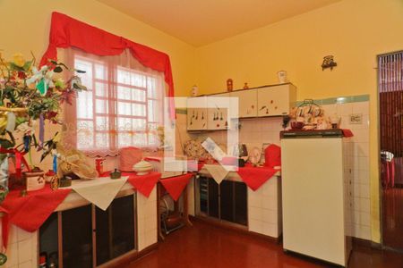 Casa à venda com 400m², 4 quartos e 4 vagasCozinha