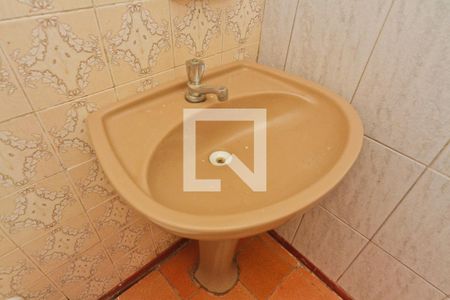 Casa à venda com 400m², 4 quartos e 4 vagasEdícula - banheiro