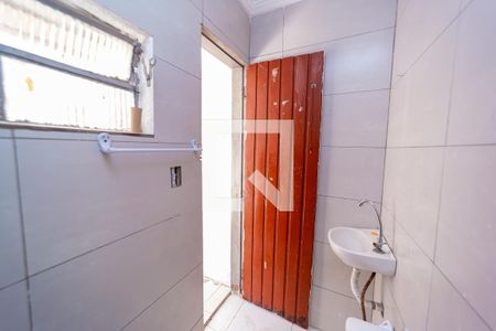 Casa para alugar com 40m², 1 quarto e sem vagaBanheiro