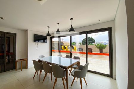 Apartamento para alugar com 70m², 3 quartos e 1 vagaÁrea comum - Salão de festas