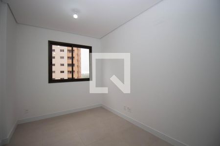 Apartamento para alugar com 70m², 3 quartos e 1 vagaSuíte
