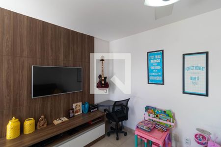 Apartamento à venda com 94m², 3 quartos e 1 vagaSala 02