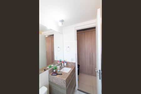 Apartamento à venda com 94m², 3 quartos e 1 vagaBanheiro da Suíte