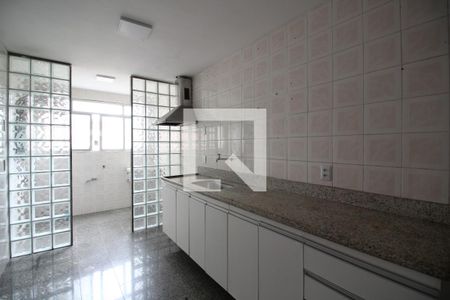 Cozinha de apartamento à venda com 4 quartos, 140m² em Jacarepaguá, Rio de Janeiro