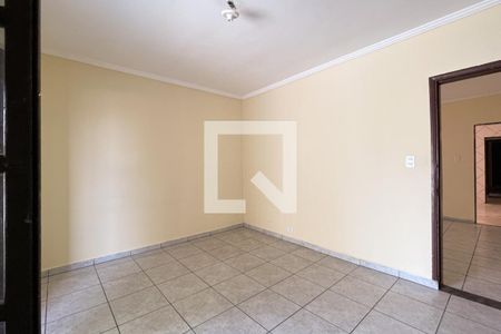 Casa para alugar com 135m², 3 quartos e 2 vagas Casa para alugar com 135m², 3 quartos e 2 vagasQuarto 1