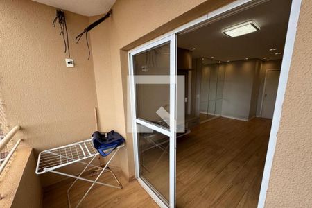 Apartamento para alugar com 67m², 2 quartos e 1 vagaSacada