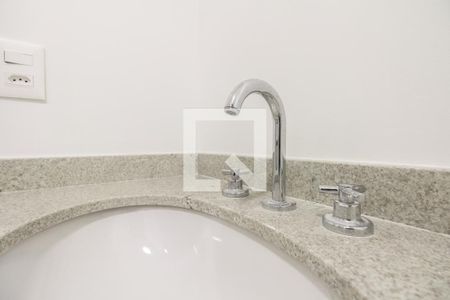 Studio para alugar com 27m², 1 quarto e sem vaga Studio para alugar com 27m², 1 quarto e sem vagaBanheiro