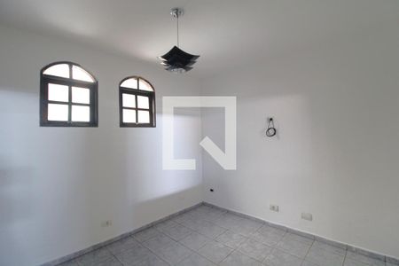 Sala de casa para alugar com 3 quartos, 240m² em Vila Baby, São Paulo