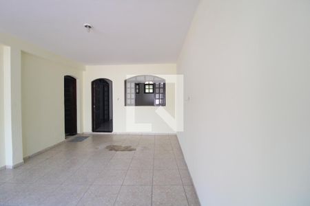 Casa para alugar com 240m², 3 quartos e 2 vagasÁrea comum
