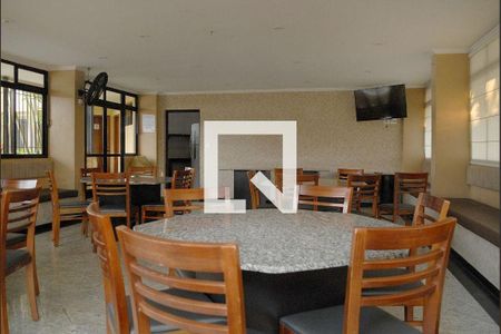 Apartamento à venda com 80m², 3 quartos e 1 vaga Apartamento à venda com 80m², 3 quartos e 1 vagaÁrea comum - Salão de festas