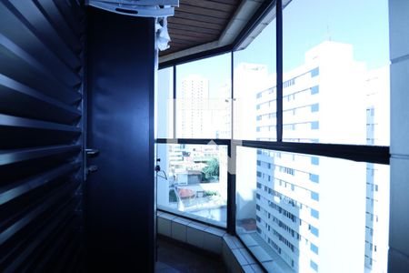 Apartamento à venda com 140m², 3 quartos e 2 vagasVaranda da Suíte