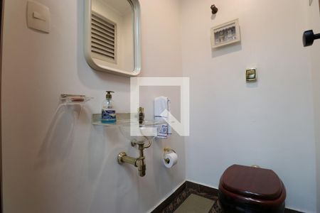 Apartamento à venda com 140m², 3 quartos e 2 vagasLavabo