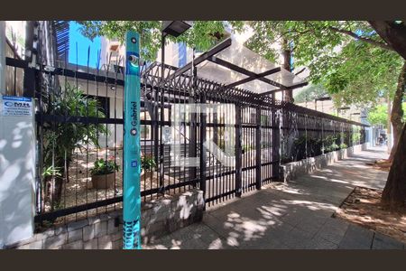 Apartamento à venda com 140m², 3 quartos e 2 vagasFachada