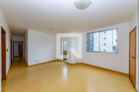 Sala de apartamento para alugar com 3 quartos, 100m² em Lourdes, Belo Horizonte