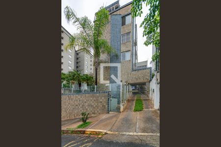 Apartamento para alugar com 100m², 3 quartos e 2 vagas Apartamento para alugar com 100m², 3 quartos e 2 vagasFachada
