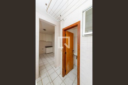 Apartamento para alugar com 100m², 3 quartos e 2 vagas Apartamento para alugar com 100m², 3 quartos e 2 vagasÁrea de Serviço