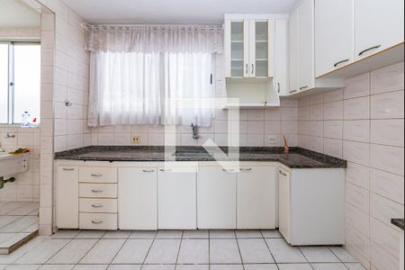 Apartamento para alugar com 100m², 3 quartos e 2 vagas Apartamento para alugar com 100m², 3 quartos e 2 vagasCozinha
