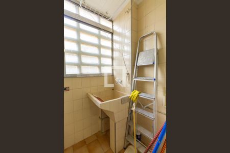 Apartamento para alugar com 67m², 2 quartos e 1 vagaÁrea de Serviço