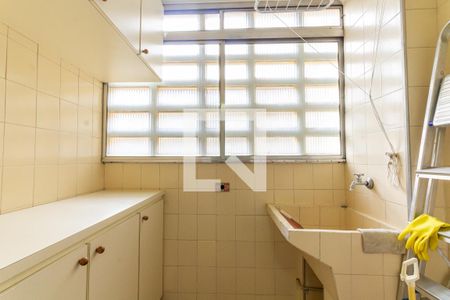 Apartamento para alugar com 67m², 2 quartos e 1 vagaÁrea de Serviço