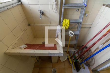 Apartamento para alugar com 67m², 2 quartos e 1 vagaÁrea de Serviço