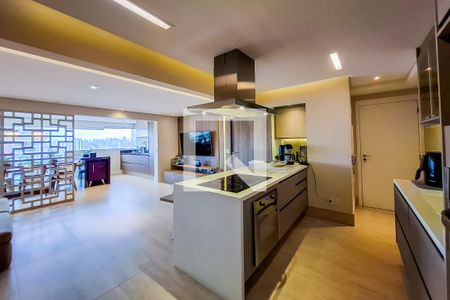 Apartamento à venda com 124m², 3 quartos e 2 vagasCozinha