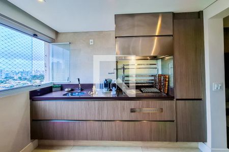 Apartamento à venda com 124m², 3 quartos e 2 vagasVaranda