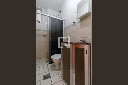 Apartamento à venda com 50m², 2 quartos e 1 vaga Apartamento à venda com 50m², 2 quartos e 1 vagaBanheiro social