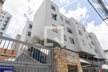 Apartamento à venda com 50m², 2 quartos e 1 vaga Apartamento à venda com 50m², 2 quartos e 1 vagaFachada