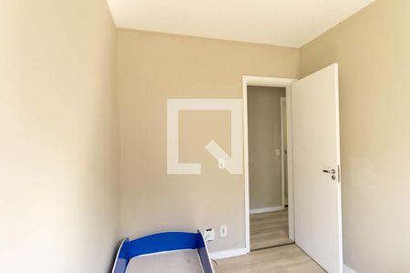 Quarto 1 de apartamento para alugar com 3 quartos, 66m² em Pinheirinho, Curitiba