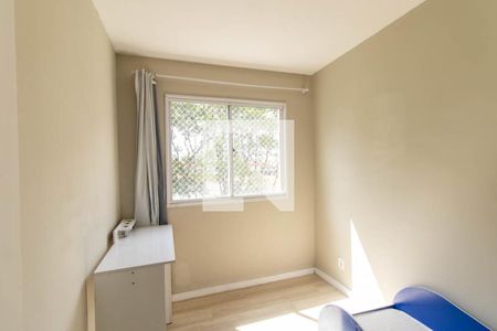 Quarto 1 de apartamento para alugar com 3 quartos, 66m² em Pinheirinho, Curitiba