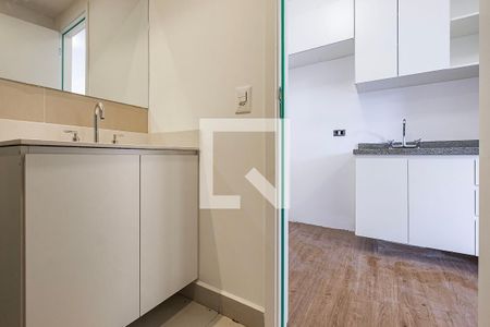 Studio para alugar com 24m², 1 quarto e sem vaga Studio para alugar com 24m², 1 quarto e sem vagaBanheiro