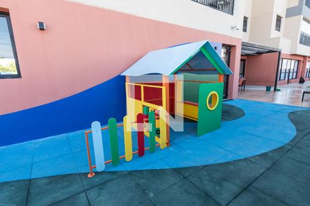 Apartamento para alugar com 49m², 2 quartos e 1 vaga Apartamento para alugar com 49m², 2 quartos e 1 vagaPlayground