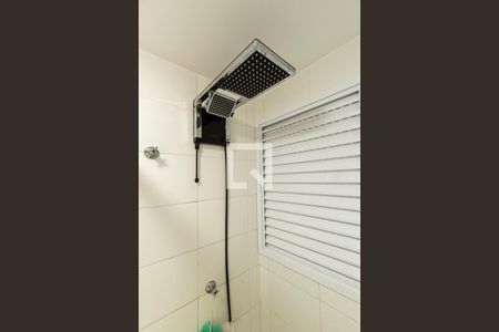 Banheiro de apartamento para alugar com 2 quartos, 50m² em Jardim Abatia, Sorocaba