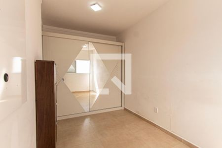 Quarto 2 de apartamento para alugar com 2 quartos, 50m² em Jardim Abatia, Sorocaba